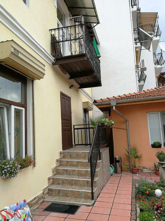 וליקו טורנובו Apartament Stonel מראה חיצוני תמונה